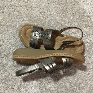 Easy Spirit Platform Sandals